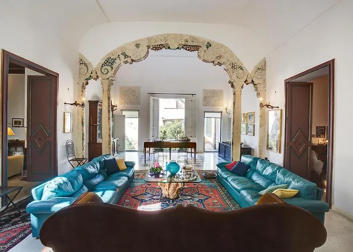 Massa House