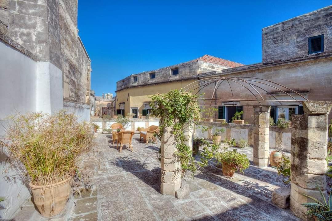 Massa House Bed & Breakfast